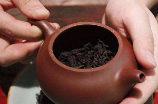 什么泥料的紫砂壺沖泡肉桂，武夷巖茶肉桂用哪種紫砂壺好？