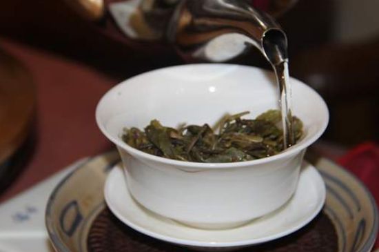 各類茶的注水方式，不同的茶泡茶時怎么注水