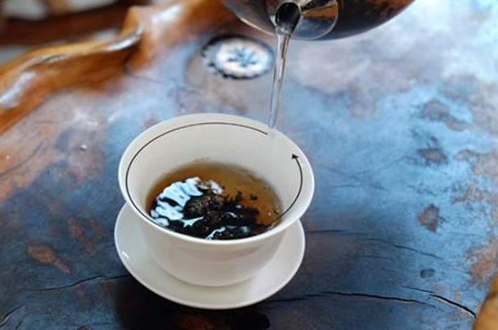 喝茶茶桌上的禮儀有哪些，泡茶待客十大禮儀不可不做！