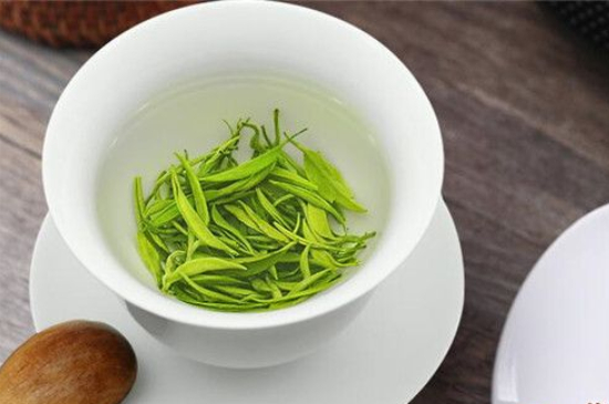 綠茶碧螺春怎么泡簡易步驟，沖泡碧螺春的十二步驟口訣