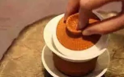 三才蓋碗的正確拿法，三才蓋碗抓碗法圖解