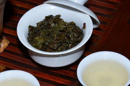 烏龍茶沖泡時(shí)間是多久，怎樣泡烏龍茶