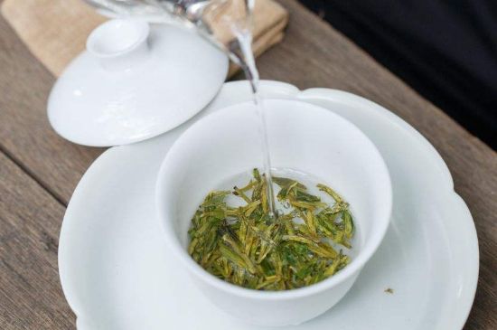 蒸茶和煮茶還有泡茶有什么區(qū)別，泡茶煮茶蒸茶哪個(gè)好喝？