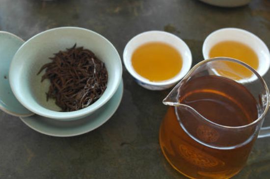 蜂蜜紅茶禁忌，喝蜂蜜紅茶的功效與禁忌