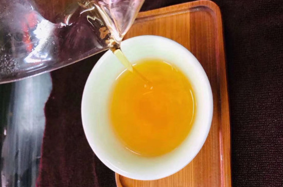 茶葉過期5年了但沒開封，茶葉放久了能喝嗎
