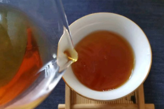 普洱茶十大學(xué)費(fèi)茶排名，吉普H是學(xué)費(fèi)茶？