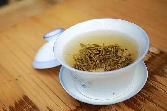茉莉香精茶的鑒別方法，茉莉茶加香精怎樣識別？