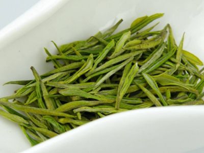 白茶顏色變黃還能喝嗎，發(fā)黃的白茶好不好？