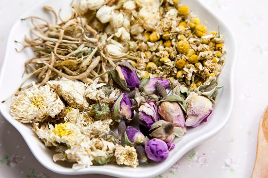 祛濕最有效的泡花茶，濕氣重適合泡什么花茶？