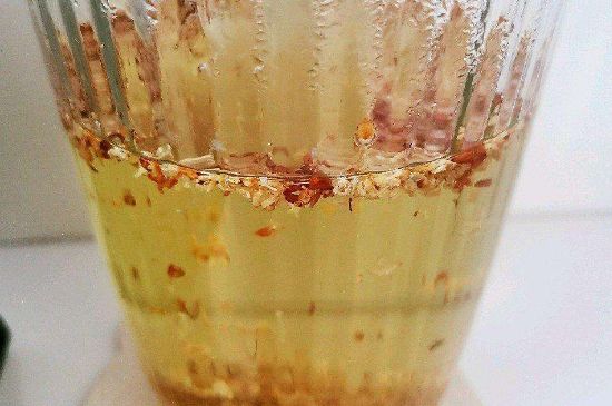 濕氣重可以喝桂花茶嗎，有濕氣的人能喝桂花茶嗎？
