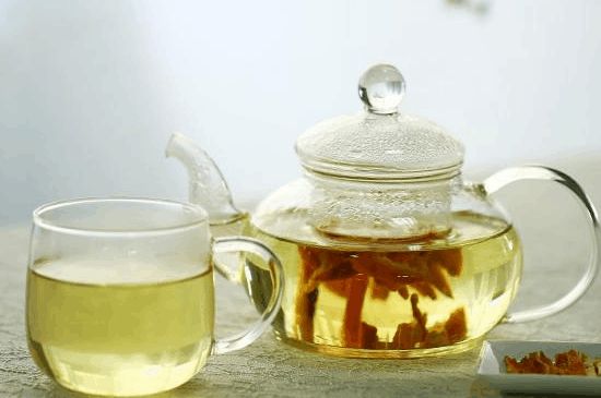 祛濕最有效的泡花茶，濕氣重適合泡什么花茶？