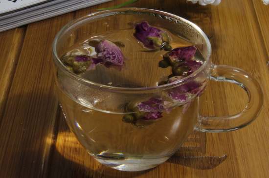 怎么判斷玫瑰花茶好不好，玫瑰花茶怎么樣鑒別