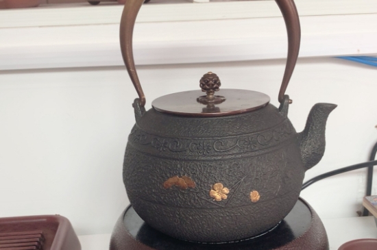 常見的七大材質(zhì)的茶具優(yōu)缺點(diǎn)，用什么材質(zhì)的茶具泡茶最好？
