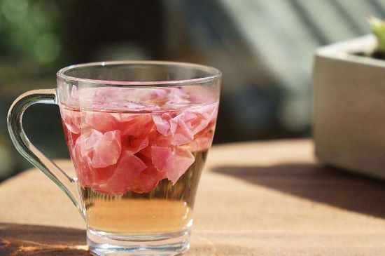 玫瑰花茶和什么搭配好，玫瑰花茶的搭配大全！