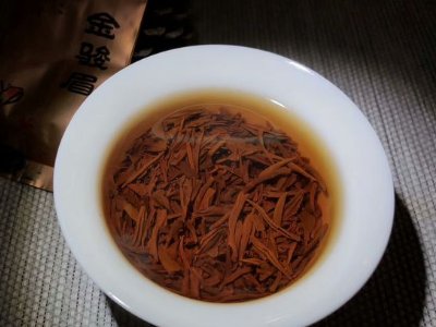 金駿眉幾年可以算陳茶，金駿眉新茶好還是老茶