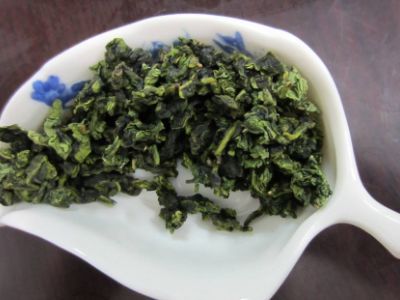 鐵觀音毛茶茶梗可以泡水喝嗎，鐵觀音帶梗是不是好茶？