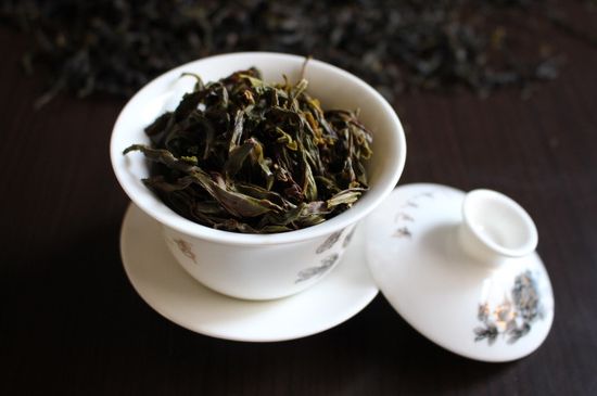 鋸朵仔跟鴨屎香哪個貴，鋸朵子和鴨屎香哪個好喝？