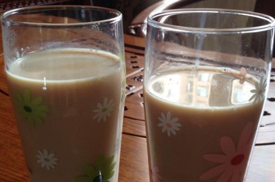 紅茶加奶的危害，紅茶加牛奶有副作用嗎