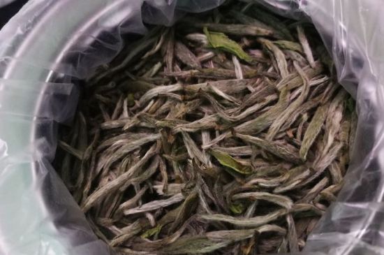 新白毫銀針和老白毫銀針的區(qū)別，新老白毫銀針的品質(zhì)特征