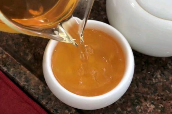 女人晚上喝紅茶好嗎，女人紅茶啥時候喝最好？