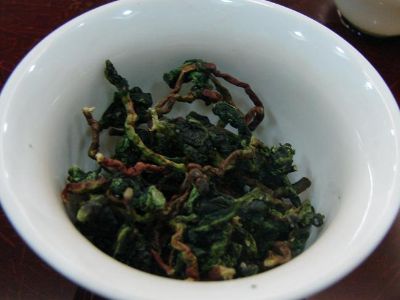 鐵觀音毛茶茶梗可以泡水喝嗎，鐵觀音帶梗是不是好茶？